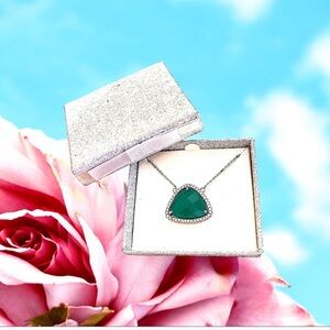 NWT Silver necklace with Green Gemstone